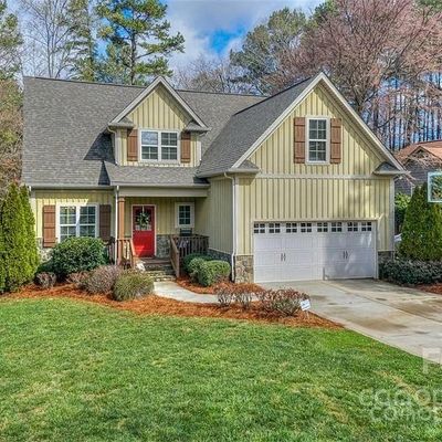 8075 Hagers Ferry Rd, Denver, NC 28037