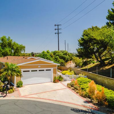 81 Caleta Drive, Camarillo, CA 93012