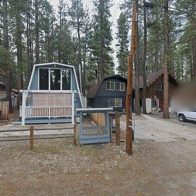 816 Robinhood Blvd, Big Bear City, CA 92314