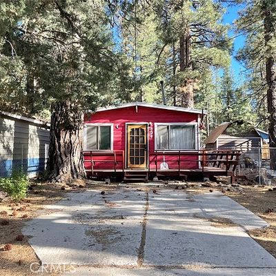 824 W Sherwood Blvd, Big Bear City, CA 92314