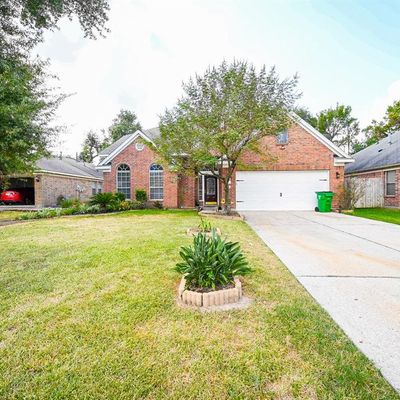 711 Far Pines Dr, Spring, TX 77373