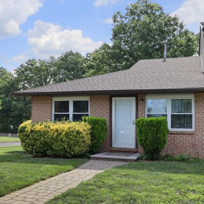 712 Kevin Ct, Brick, NJ 08724