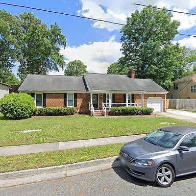 717 Baywood Trl, Chesapeake, VA 23323