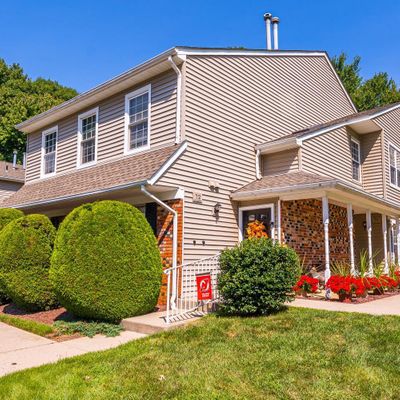 72 Sharon Court, Old Bridge, NJ 08820