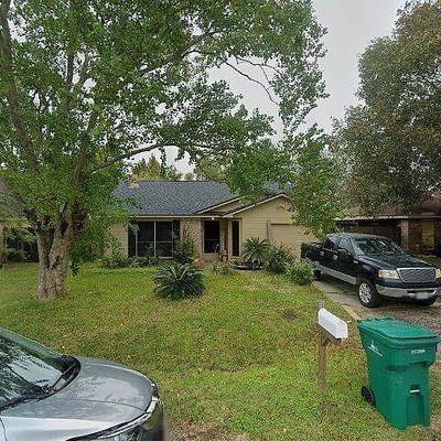 724 Amato St, La Marque, TX 77568