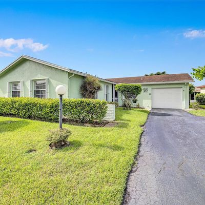 7359 N Pine Park Drive, Lake Worth, FL 33467