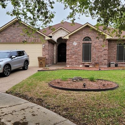 7406 Lake Windemere Dr, Corpus Christi, TX 78413