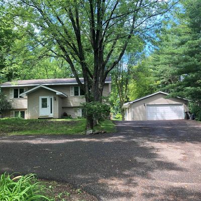 7425 Kurt St, Loretto, MN 55357