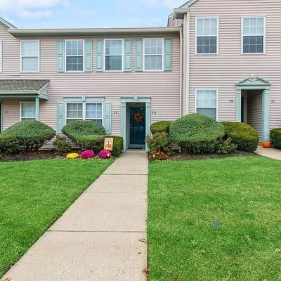 75 Foxglove Dr, Delran, NJ 08075