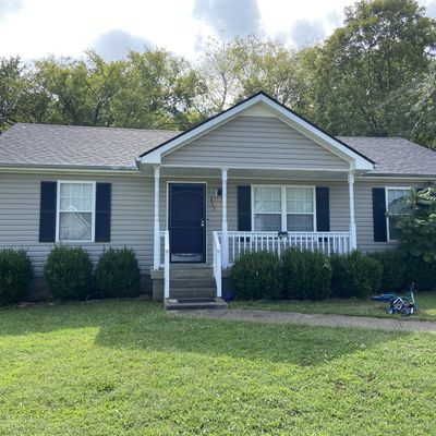 917 Crabapple Ln, Clarksville, TN 37040