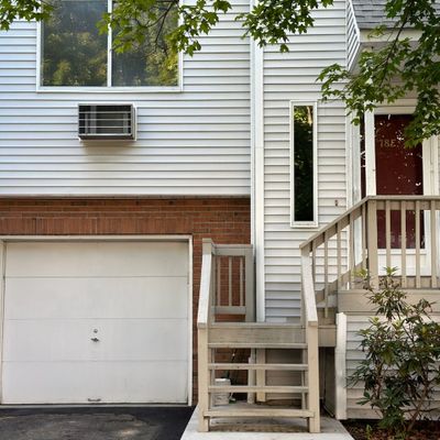 925 Oronoke Rd #18 E, Waterbury, CT 06708