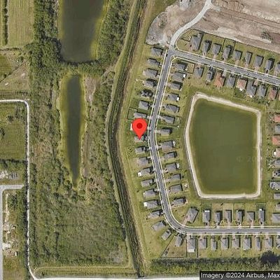 932 Bent Creek Dr, Fort Pierce, FL 34947