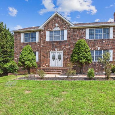 9803 Slalom Run Dr, Woodstock, MD 21163