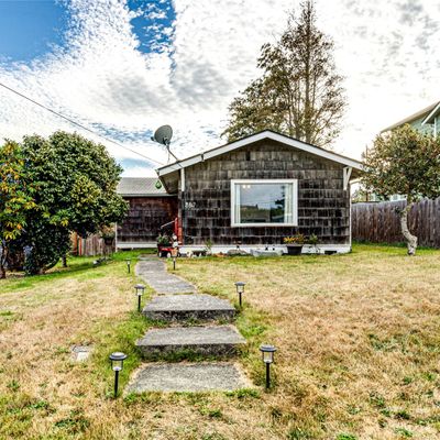 832 W 9 Th St, Port Angeles, WA 98363