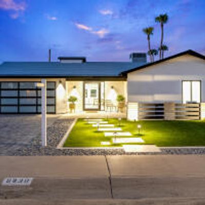 8430 E Fairmount Ave, Scottsdale, AZ 85251