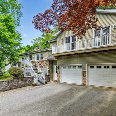 85 Algonquin Trl, Wayne, NJ 07470