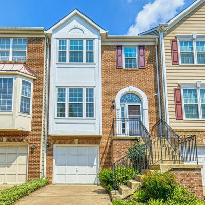 8603 Beech Hollow Ln, Springfield, VA 22153