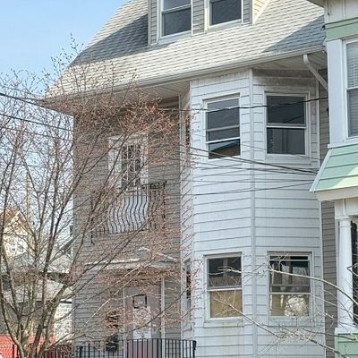 890 S 14 Th St, Newark, NJ 07108