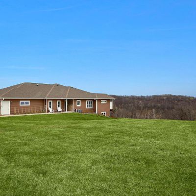 W4977 Battlestone Station Rd, La Crosse, WI 54601