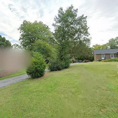 101 Montclair Rd, Greer, SC 29651