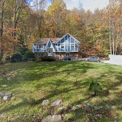 104 Emmans Rd, Ledgewood, NJ 07852