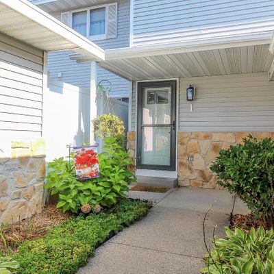 N4233 Alpine Village Ln #1, Cambridge, WI 53523