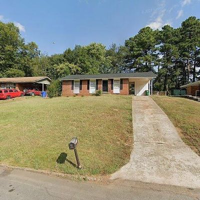 1148 Evelyn Dr, Forest Park, GA 30297