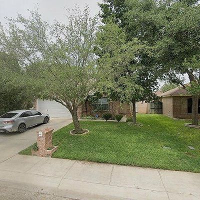 10503 Savitee Dr, Laredo, TX 78045