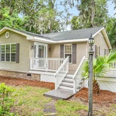 106 Verdier Rd, Beaufort, SC 29902