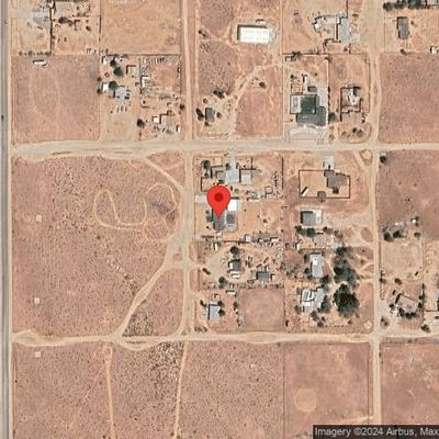 10661 Blackfoot Rd, Apple Valley, CA 92308