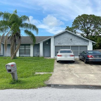 1073 Banks St Nw, Palm Bay, FL 32907