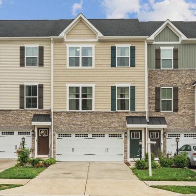 111 Burkwood Ter, Lake Frederick, VA 22630