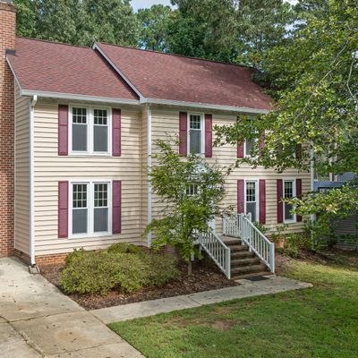 1112 Ashford Ln, Cary, NC 27511