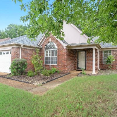 1334 Beaver Trail Dr, Cordova, TN 38016