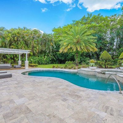 13891 Le Bateau Ln, Palm Beach Gardens, FL 33410