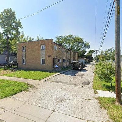 1414 Hervey Ave, North Chicago, IL 60064