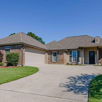 12441 Three Lakes Dr, Walker, LA 70785