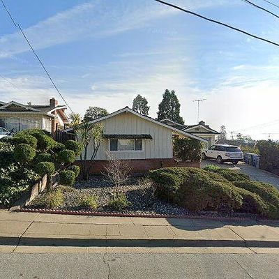 1253 Daily Dr, San Leandro, CA 94577