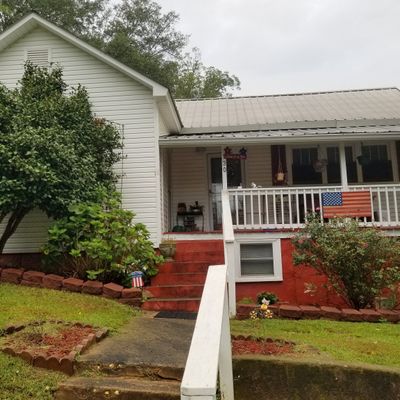 130 Stokes St, Tallapoosa, GA 30176