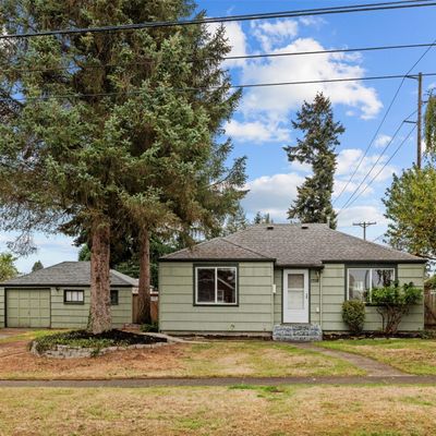 1718 S 35 Th St, Tacoma, WA 98418