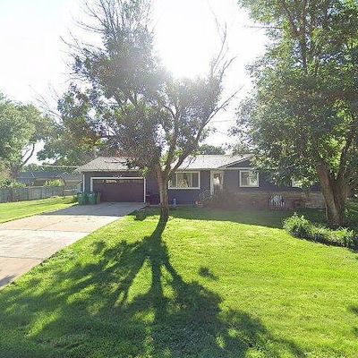 1727 Bridle Ln, Grand Island, NE 68803