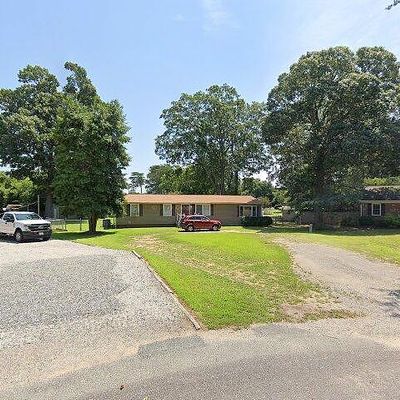 1749 Chiskiake St, Gloucester Point, VA 23062