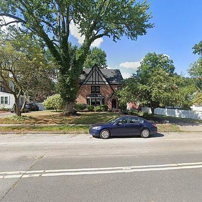 1960 Boulevard, West Hartford, CT 06107