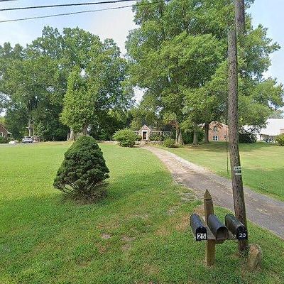 20 Stoney Point Rd, Cumberland, VA 23040