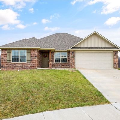 2004 Greenwood Ct, Gentry, AR 72734