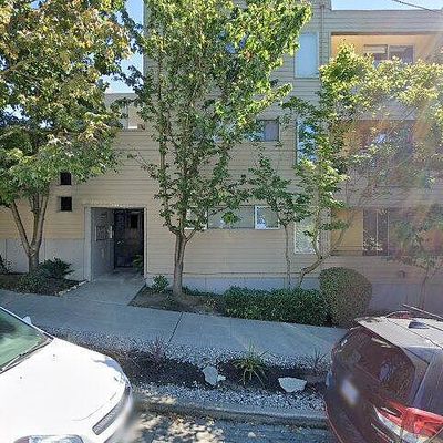 201 E Boston St #2200, Seattle, WA 98102