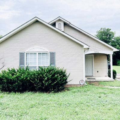 203 Phillips St, Jackson, TN 38301