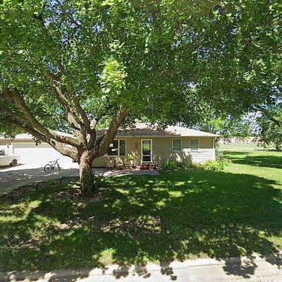 205 S 4 Th Ave, Brandon, SD 57005