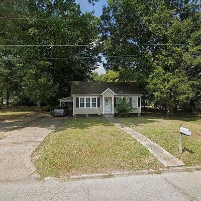 225 N Third Ave, Cleveland, MS 38732