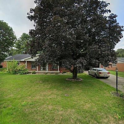 227 Holiday Ln, Greentown, IN 46936